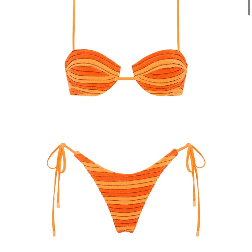 Triangl Mala Reini Bathingsuit both size small